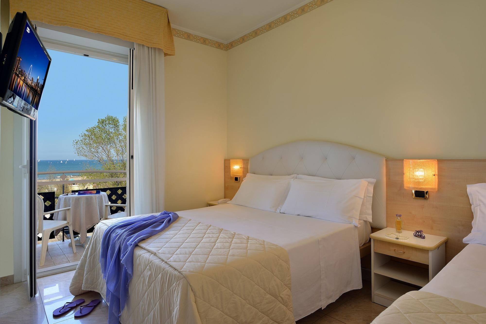Hotel Gaston Римини Екстериор снимка